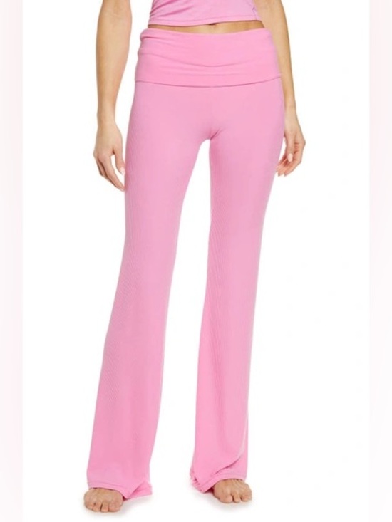 SKIMS Pants - Skims Brand New (NWT) Soft Lounge Bubblegum Foldover Pants - *RARE*